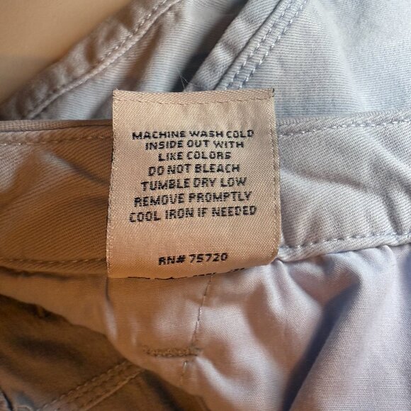 BKE Light Blue Stretch Shorts Women’s Size 28 Chino Shortie Mollie Buckle - Picture 6 of 11